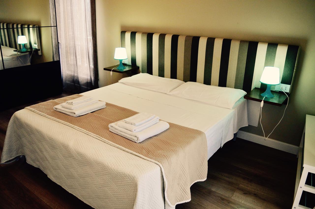 Casa Battisti - Suite Acquarello Lecce Eksteriør billede